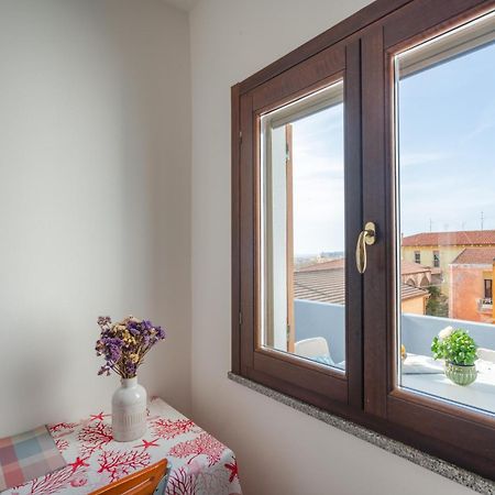 Apartamento Il Faro Porto Torres Exterior foto